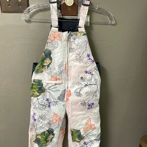 Arctix Snow Gear Floral pink size Youth Small Insulated Snow Bib Overalls